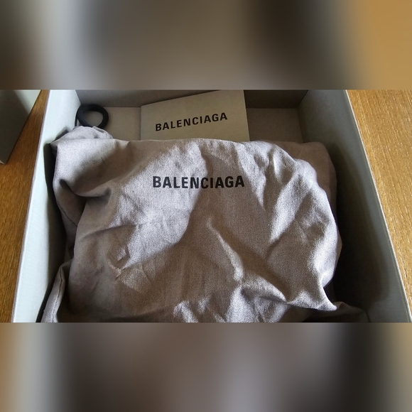 Balenciaga Hourglass leather belt - Picture 5 of 6